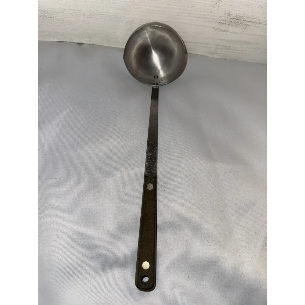 Vtg MAID OF HONOR Stainless Soup Ladle Wooden Handle w/ Spout Made In The USA‎